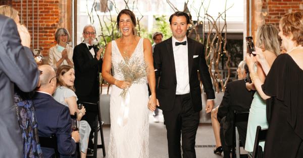 布鲁克·莱因哈特和汤姆·辛诺特在丹佛结婚