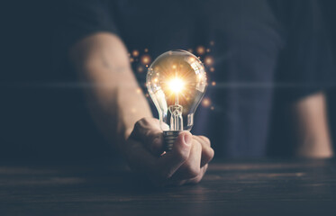 鹦鹉车漆比原厂漆好吗